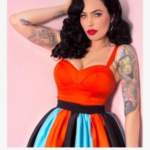 Vixen Maneater Top in Orange- M